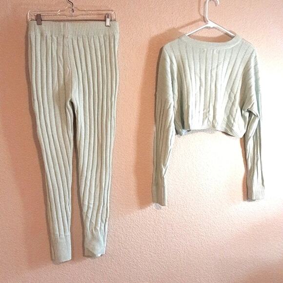 Full Circle Trends Two-Piece Matching Crop Pastel Green Knit Sweater Pant Set L - Picture 4 of 12